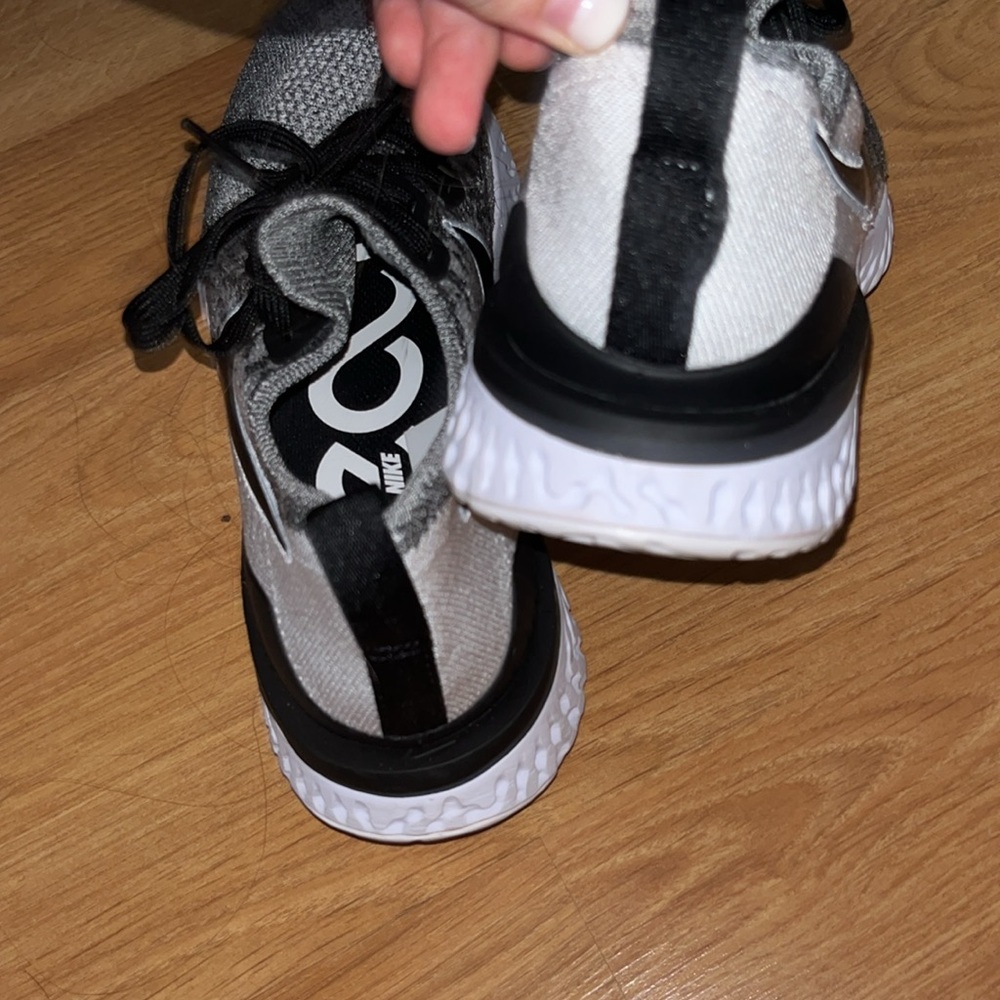 Nike React Shoes - image 5